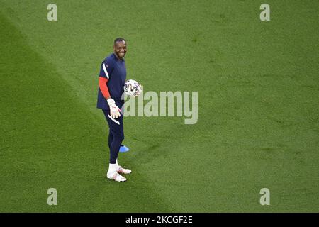 France's goalkeeper Steve Mandanda warms up before the start of the UEFA European Championship 2020 football match between Portugal and France at Stadium Puskas Ferenc on June 23, 2021 in Budapest, Hungary. (Photo by Alex Nicodim/NurPhoto) Stock Photo