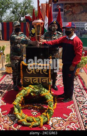 Swarnim Vijay Varsh Victory Flame, Marking India's Victory Over Pakistan In 1971 Reaches Nasirabad Cantonment, Near Ajmer, Rajasthan, India on 2 July 2021. The Military Station at Nasirabad Received the Victory Flame With Full Military Honours. (Photo by Himanshu Sharma/NurPhoto) Stock Photo