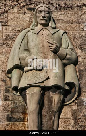 Sculpture of Samuel de Champlain on the Archives and Canadiana Building in Toronto, Canada, on August 20, 2011. Samuel de Champlain is known as 'The Father of New France', was a French navigator, cartographer, draughtsman, soldier, explorer, geographer, ethnologist, diplomat, and chronicler. He founded New France and Quebec City on July 3, 1608. In 1608, he established the French settlement that is now Quebec City. Champlain was the first European to explore and describe the Great Lakes, and published maps of his journeys and accounts of what he learned from the natives and the French living a Stock Photo