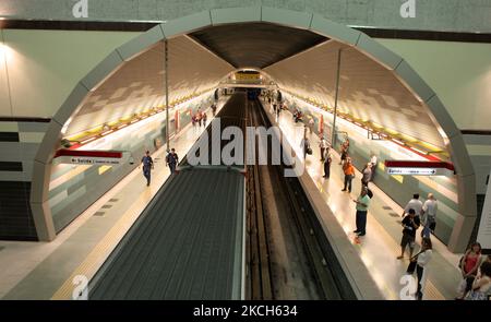 Commuters waiting for a train at the newly constructed Los Dominicos metro station in Los Dominicos, Chile, on March 12, 2010. (Photo by Creative Touch Imaging Ltd./NurPhoto) Stock Photo