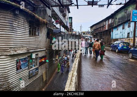 Street with multiple levels to control pedestrian and vehicle traffic and to help navigate the steep slopes of the hillside region in Darjeeling, West Bengal, India, on May 29, 2010. (Photo by Creative Touch Imaging Ltd./NurPhoto) Stock Photo