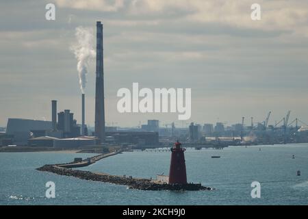 A general view of Poolberg area of Dublin seen from an Irish Ferry 'W.B. Yeats' leaving Dublin Port. On Thursday, July 15, 2021, in Dublin, Ireland. (Photo by Artur Widak/NurPhoto) Stock Photo