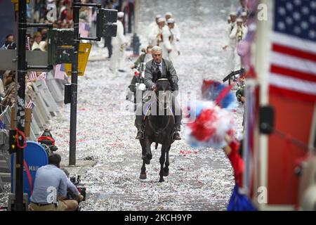 Crew and cast member are seen on set as filming for the upcoming Indiana Jones movie continues in the city centre on July 16, 2021 in Glasgow, Scotland. Filming for the blockbuster new Indiana Jones movie staring Harrison Ford is set to continue in Glasgow until the end of the month. (Photo by Ewan Bootman/NurPhoto) Stock Photo