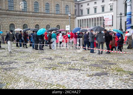 A group of supporters of the AK Parti and the turkish president Recep Tayip Erdogan protested on July 15, 2021 in Munich, Germany. They remembered the victims of the failed coup of 2016 and celebrated it as day of democracy. (Photo by Alexander Pohl/NurPhoto) Stock Photo