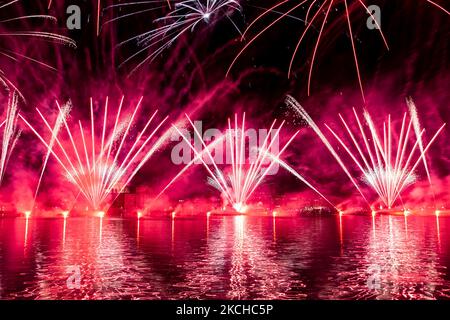 Fireworks explode over the St. Mark's Basin for the Redentore Celebrations during the night from 17 to 18 July, 2021 in Venice, Italy. Redentore, which is in remembrance of the end of the 1577 plague, is one of Venice's most loved celebrations (Photo by Marco Serena/NurPhoto) Stock Photo