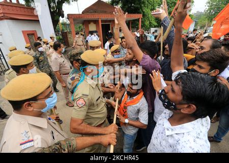 Police personnel detain Akhil Bharatiya Vidyarthi Parishad 'ABVP' activists as they protest against the state government for their demands at Rajasthan University in Jaipur, Rajasthan, India, on, July 26, 2021. (Photo by Vishal Bhatnagar/NurPhoto) Stock Photo