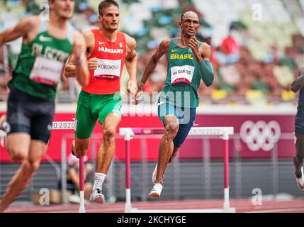 Alison Dos Santos from Brazil during 400 meter hurdles for men at the Tokyo Olympics, Tokyo Olympic stadium, Tokyo, Japan on July 30, 2021. (Photo by Ulrik Pedersen/NurPhoto) Stock Photo