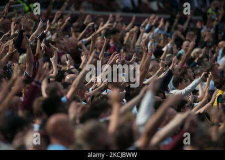 West Ham fans looks on during the Pre-season Friendly match between West Ham United and Atalanta Bergamasca Calcio at the London Stadium, Stratford, England on 7th August 2021. (Photo by Federico Maranesi/MI News/NurPhoto) Stock Photo