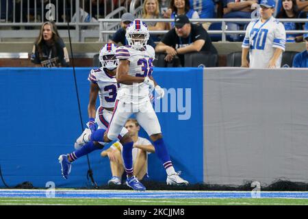 CHARLOTTE, NC - AUGUST 26: Buffalo Bills corner back Nick McCloud