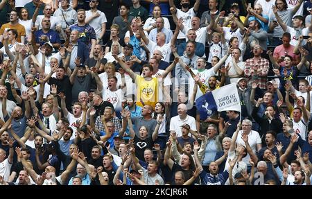 Tottenham Hotspur Fans during Premier League between Tottenham Hotspur and Manchester City at Tottenham Hotspur stadium , London, England on 15th August 2021 (Photo by Action Foto Sport/NurPhoto) Stock Photo