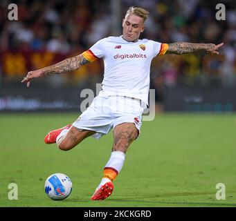 Rick Karsdorp,during the Serie A match between US Salernitana 1919 and AS Roma at Stadio Arechi, Salerno, Italy on 29 August 2021. (Photo by Giuseppe Maffia/NurPhoto) Stock Photo