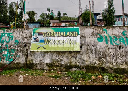 Sign welcoming visitors to 'Gorkhaland' in Khurseng, West Bengal, India, on May 29, 2010. The Nepali community and political leaders have been pushing for Gorkhaland (a separate Nepali state where the Nepali community would remain part of India but break free from Siliguri and West Bengal). The Indian government has not recognized 'Gorkhaland' though many Nepali residents when asked claim to be living in the Gorkhaland territory. (Photo by Creative Touch Imaging Ltd./NurPhoto) Stock Photo