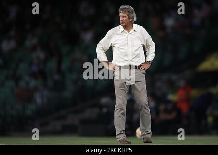 Manuel Pellegrini Head coach of Betislooks during the La Liga Santader match between Real Betis and Real Madrid CF at Estadio Benito Villamarin on August 28, 2021 in Seville, Spain. (Photo by Jose Breton/Pics Action/NurPhoto) Stock Photo