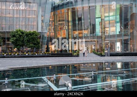 Bangkok, Thailand - February 4, 2023: Icon Siam ,Modern plaza shopping mall  in a building in structure of conceptual architecture, interior design dec  Stock Photo - Alamy