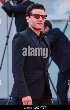 Oscar Isaac attends the red carpet of the movie 'Dune' during the 78th Venice International Film Festival on September 03, 2021 in Venice, Italy. (Photo by Matteo Chinellato/NurPhoto) Stock Photo