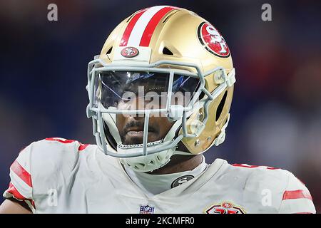 San Francisco 49ers outside linebacker Dee Ford (55) waits on the field during an NFL football game between the Detroit Lions and the San Francisco 49ers in Detroit, Michigan USA, on Sunday, September 12, 2021. (Photo by Amy Lemus/NurPhoto) Stock Photo