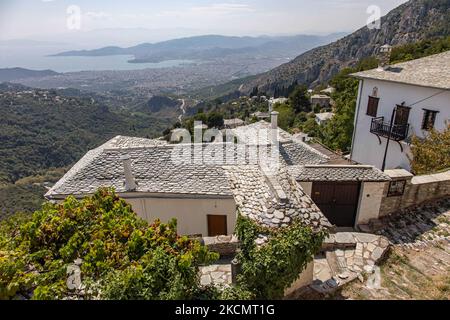 Panoramic view from Makrinitsa village with the city of Volos.Makrinitsa is a traditional Greek village on Pelion mountain in central Greece. Makrinitsa is a famous settlement with traditional stone made houses and hotels with great view and nature on Mount Pilio near the city of Volos. Makrinitsa, Greece on September 17, 2021 (Photo by Nicolas Economou/NurPhoto) Stock Photo