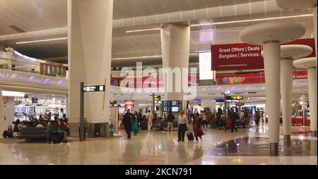 Luxurious shops and restaurants in the recently renovated terminal 3 at Indira Gandhi International Airport in Delhi, India, on December 04, 2011. (Photo by Creative Touch Imaging Ltd./NurPhoto) Stock Photo