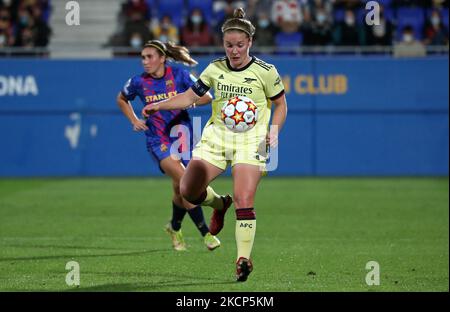Kim Little during the match between FC Barcelona and Arsenal Women Football Club, corresponding to the week 1 of the group stage of the UEFA Womens Champions League, played at the Johan Cruyff Stadium, on 05th October 2021, in Barcelona, Spain. -- (Photo by Urbanandsport/NurPhoto) Stock Photo
