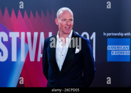 Chris Bird attends the 'The Tender Bar' Premiere during the 65th BFI London Film Festival at The Royal Festival Hall in London, Britain, 10 October 2021. (Photo by Maciek Musialek/NurPhoto) Stock Photo