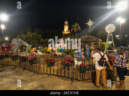 Nativity Scene on Independence Square in Merida. On Tuesday, November 30, 2021, in Merida, Yucatan, Mexico. (Photo by Artur Widak/NurPhoto) Stock Photo