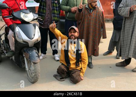 A person with disabilities protest against the government
