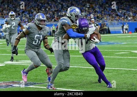 Minnesota Vikings wide receiver K.J. Osborn (17) runs up field during the  second half of an NFL football game against the Philadelphia Eagles,  Monday, Sept. 19, 2022, in Philadelphia. (AP Photo/Chris Szagola