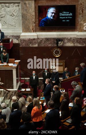 The National Assembly during the minute's silence in tribute to Olivier Dassault, at the end of the session of questions to the government in Parliament, in Paris, 7 December, 2021. (Photo by Andrea Savorani Neri/NurPhoto) Stock Photo