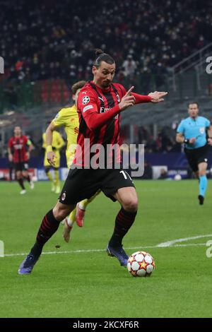 Zlatan Ibrahimovic of AC Milan in action during the UEFA Champions League match between AC Milan and Liverpool FC at Giuseppe Meazza Stadium, on December 07, 2021 in Milano, Italy (Photo by Mairo Cinquetti/NurPhoto)