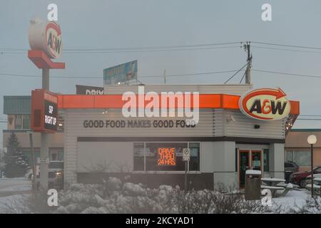 AandW fast food restaurant on Calgary Trail in Edmonton. On Tuesday, 20 October 2021, in Edmonton, Alberta, Canada. (Photo by Artur Widak/NurPhoto) Stock Photo