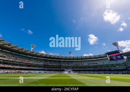 A general view of play during day two of the Third Test match in the Ashes series between Australia and England at Melbourne Cricket Ground on December 27, 2021 in Melbourne, Australia. ( Photo by Izhar Khan/NurPhoto). (Editorial use only) Stock Photo