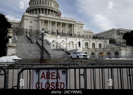 Barricades are seen at the US Capitol during a Day of Remembrance and Action on the one year anniversary of the “Stop The Steal Rally” and the storming of the US Capitol, on January 6, 2022 in Washington D.C. USA. Public vigils in DC and around the country have been held in remembrance of the rally for the anti-ratification of President Joe Biden’s Electoral College victory over the former President Donald Trump. President Biden as well as lawmakers delivered remarks and held a moment of silence on the House floor for those lost during the storming of the Capitol one year ago. (Photo by John L Stock Photo