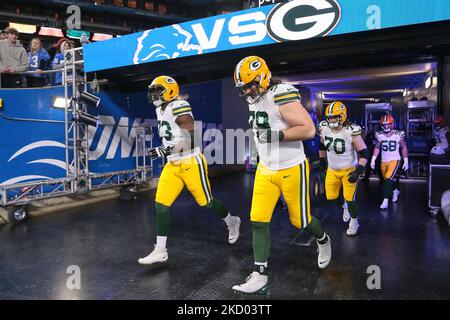 Green Bay Packers players head to the field during an NFL football game between the Green Bay Packers and the Detroit Lions in Detroit, Michigan USA, on Sunday, December 9, 2022. (Photo by Jorge Lemus/NurPhoto) Stock Photo