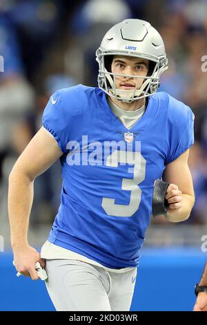 Detroit Lions punter Jack Fox (3) in action against the San