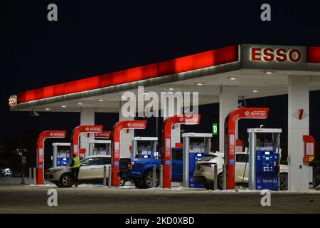 ESSO gas station in South Edmonton. On Thursday, January 20, 2021, in Edmonton, Alberta, Canada. (Photo by Artur Widak/NurPhoto) Stock Photo