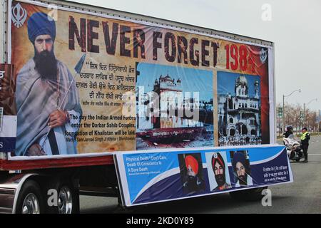 A large truck with the image of Jarnail Singh Bhindranwale (a controversial figure in Indian history whom the Sikhs consider to be a great martyr and is regarded by others as a militant figure).There are other graphic images to commemorate the 1984 storming of the Golden Temple by the Indian army and to pay homage to the thousands of Sikhs who were killed in an apparent revenge attack instigated by members of the ruling Congress party and sparked by the assassination of the Indian Prime Minister Indira Gandhi. During 'Operation Blue Star', the Indian Army stormed inside the Golden Temple to fl Stock Photo