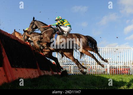 Belfast, UK. 05th Nov, 2022. Invictus Machin and Keith Donoghue win the Tayto Group Maiden Hurdle at Down Royal Racecourse for trainer Gavin Cromwell and owner J.P,McManus Credit: JTW Equine Images/Alamy Live News Stock Photo