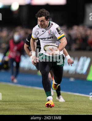 Ben Loader of London Irish runs with the ball during the European Rugby ...