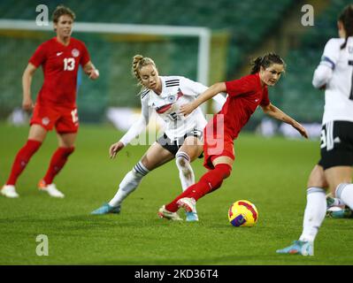 Jessie Fleming (Chelsea) of Canada beats Giulia Gwinn (Bayern Munich) of Germany during Arnold Clark Cup between Germany and Canada at Carrow Road, Norwich on 20th February 2022 (Photo by Action Foto Sport/NurPhoto) Stock Photo