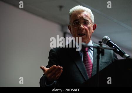 Former Colombian president Alvaro Uribe Velez speaks during the Centro Democratico political party meeting to choose a path for the 2022 presidential elections in Colombia, after the prelimiary elections, in Bogota, Colombia, March 15, 2022. (Photo by Sebastian Barros/NurPhoto) Stock Photo