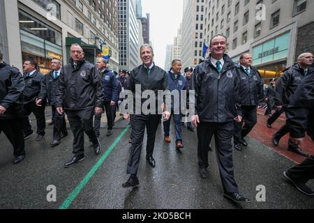 NYC PBA President Patrick Lynch attends St. Patrick's Day Parade down 5th Ave. on March 17, 2022 in New York City. Known as the world's largest St. Patrick's Day Parade, New York is welcoming back the annual event after holding a virtual event last year due to the Covid-19 pandemic. Dozens of bands, performers politicians, and other groups made their way up Fifth Avenue in a celebration of Irish heritage. (Photo by John Nacion/NurPhoto) Stock Photo
