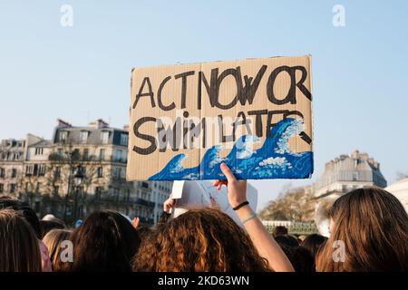 People take part in the Friday For Future demonstration in Paris, France, on March 25, 2022. (Photo by Vincent Koebel/NurPhoto) Stock Photo