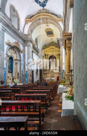 Altar and nave of Capela das Almas de Santa Catarina (Chapel of Souls) Interior - Porto, Portugal Stock Photo