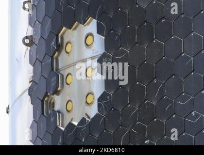 Details of SpaceX new Starship's TPS, a network of hexagonal heat resistant tiles which protect the spaceship during reentry. (Photo by Reginald Mathalone/NurPhoto) Stock Photo