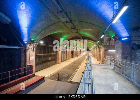 The Dark Arches were constructed to support Leeds Railway Station Stock Photo