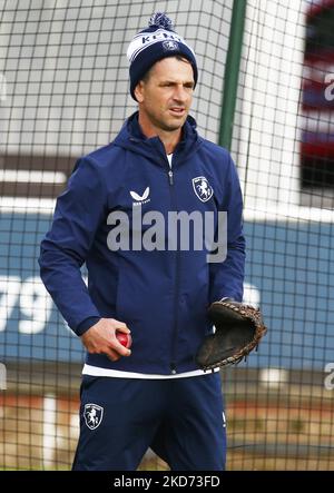 Ryan ten Doeschate batting Coach of Kent CCC during County Championship - Division One (Day 1 of 4) between Essex CCC against Kent CCC at The Cloud County Ground, Chelmsford on 07th April , 2022 (Photo by Action Foto Sport/NurPhoto) Stock Photo