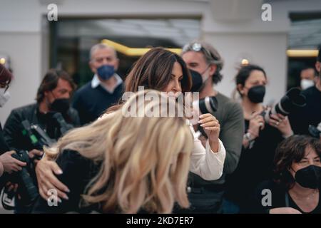 Sabrina Ferilli attends the photocall of the movie ''Il Sesso Degli Angeli'' on April 12, 2022 in Rome, Italy. (Photo by Luca Carlino/NurPhoto) Stock Photo