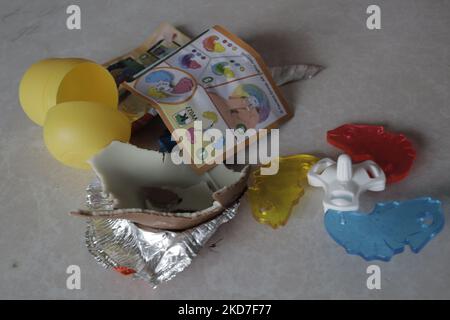 View of a toy after uncovering a Kinder Surprise egg in Mexico City. The Federal Commission for the Protection against Health Risks (Cofepris) issued an alert on Monday about the possible salmonella contamination of four batches of Kinder mini eggs and Kinder Surprise Maxi, which are being voluntarily recalled worldwide by the manufacturer. (Photo by Gerardo Vieyra/NurPhoto) Stock Photo