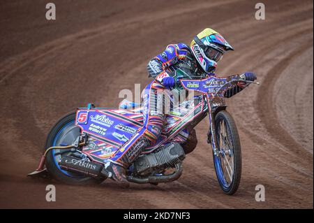 Henry Atkins of Plymouth SWTR Centurions in action during the National Development League match between Belle Vue Colts and Plymouth Centurions at the National Speedway Stadium, Manchester on Friday 15th April 2022. (Photo by Ian Charles/MI News/NurPhoto) Stock Photo