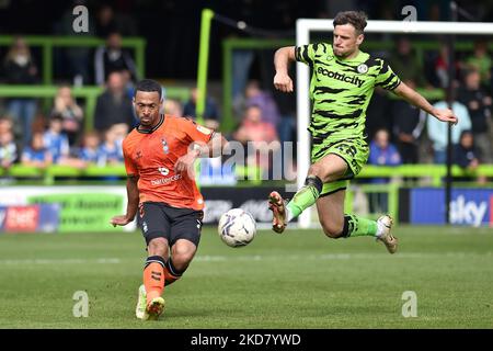 Oldham Athletic's Jordan Clarke tussles with Josh March of Forest Green Rovers during the Sky Bet League 2 match between Forest Green Rovers and Oldham Athletic at The New Lawn, Nailsworth on Monday 18th April 2022. (Photo by ddie Garvey/MI News/NurPhoto) Stock Photo
